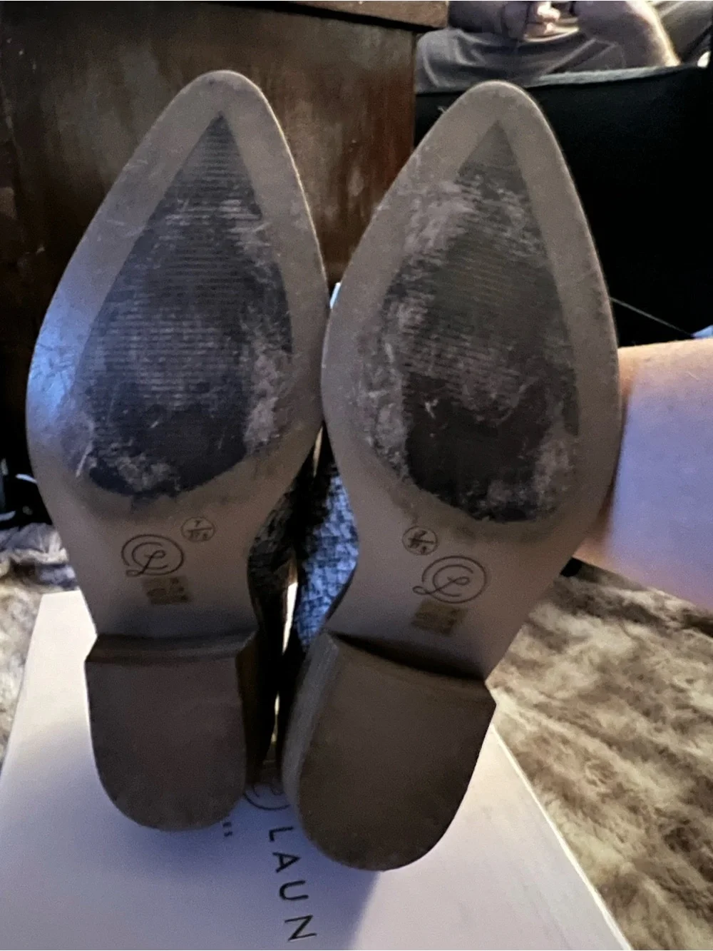 Chinese Laundry Gray/White Snake Print Pointed Toe Slip-On Block Heel Pumps US 7